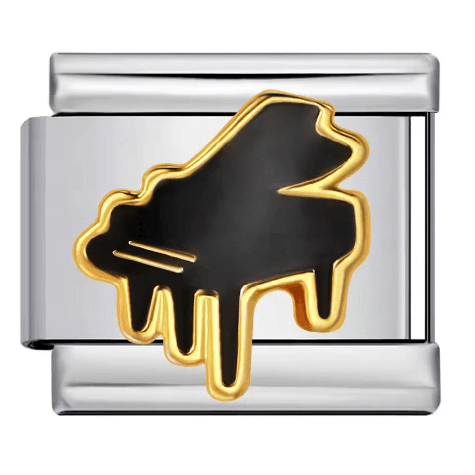 Piano [ref:50487538483478]