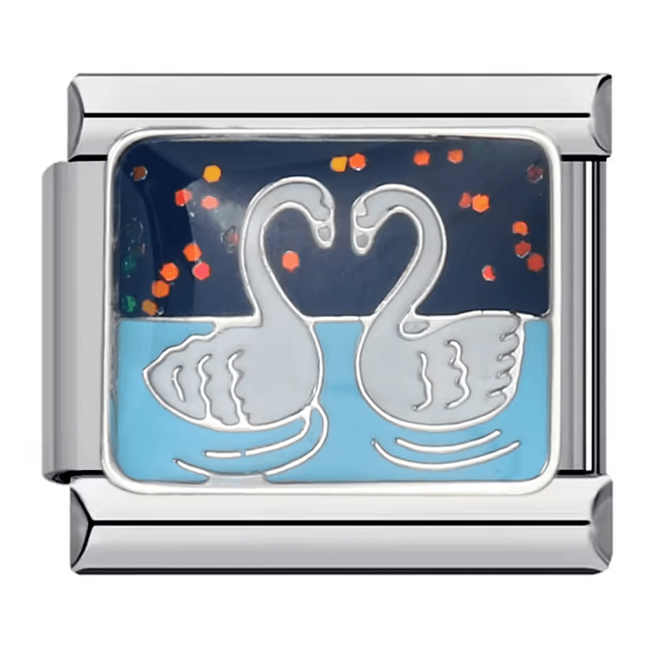 Swans [ref:50487585505558]