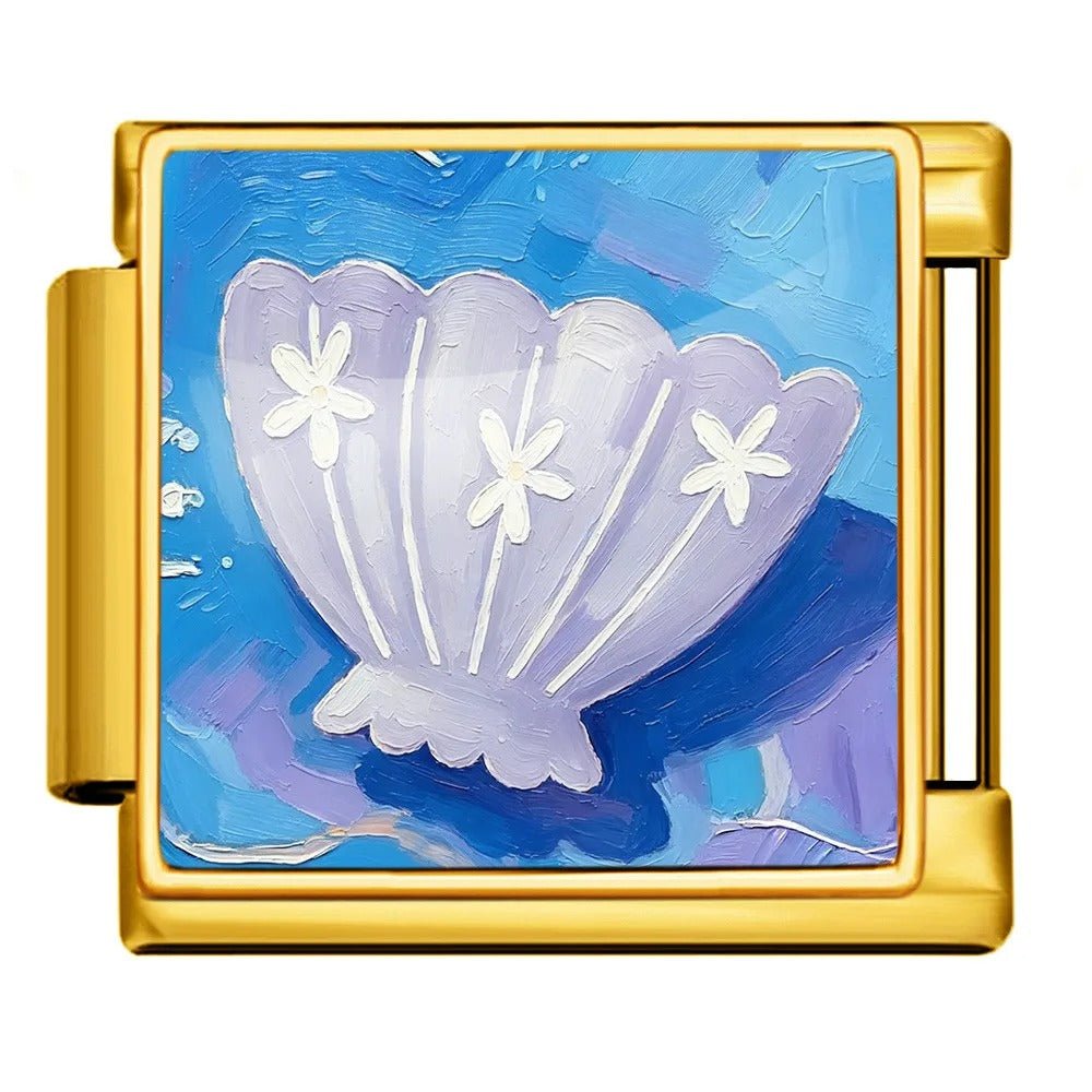 Seashell — Gold [ref:55612983640342]